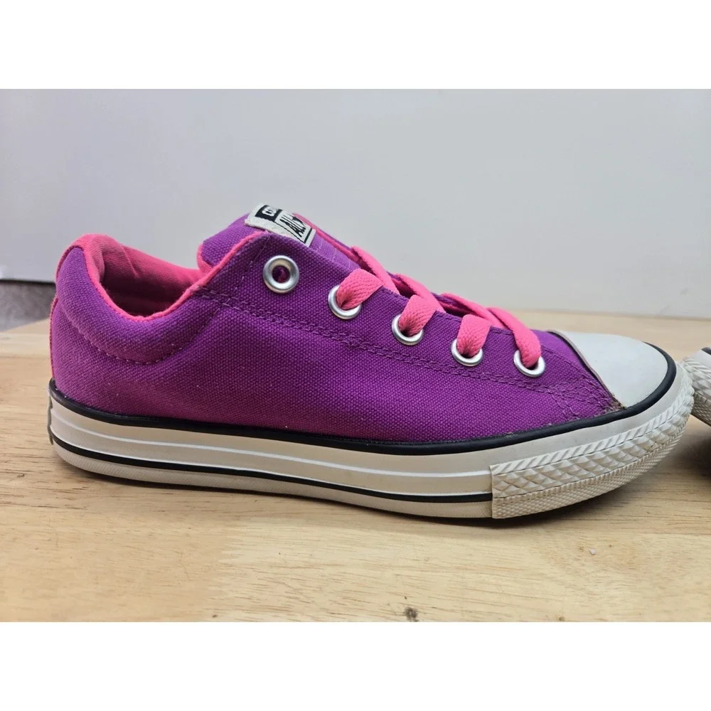 Converse All Star Low Top Sneakers‎ Size Juniors 3 Purple/Pink